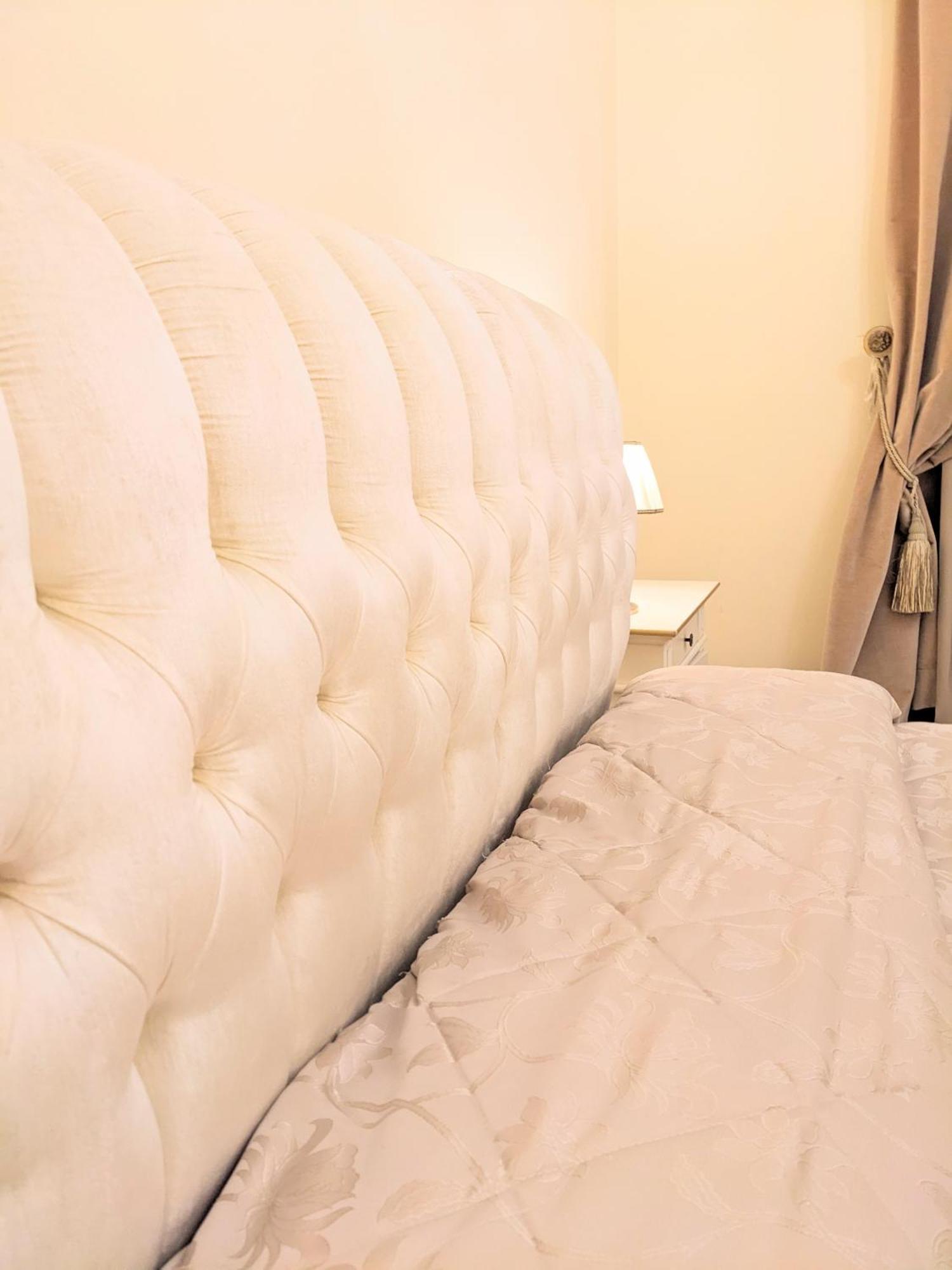 Bed and Breakfast Castello Conti Filo Torre Santa Susanna Exterior foto